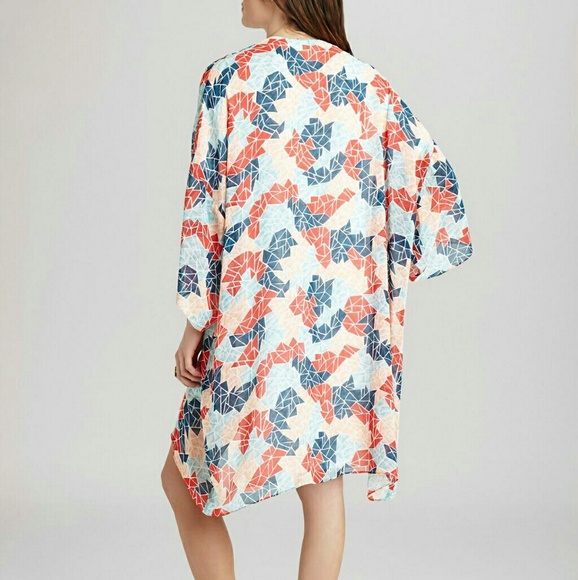 BCBGENERATION. - Picture 4 of 5